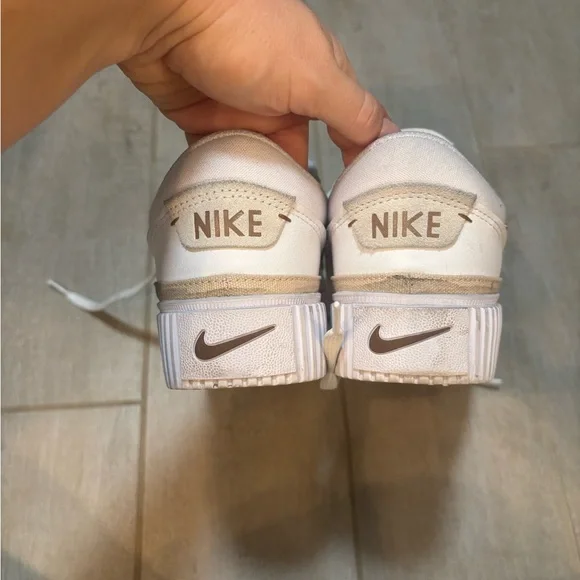 Nike Court Legacy Lift White/Tan size 8 - Picture 5 of 6